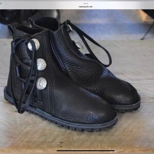 Native Earth (Nativearth) handmade 3 button leather boot black 9